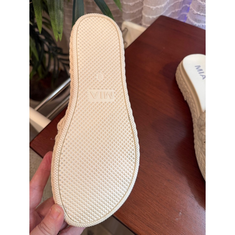 MIA Women Cream Braided Platform Slide Sandals Size 9 Bohemian Summer Shoes - Picture 2 of 3
